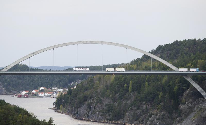 Økende koronasmitte gjør at regjeringen endrer reglene for innreise til Norge. Illustrasjonsfoto: NLF