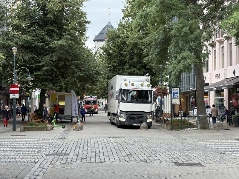 Søndregate en onsdagsformiddag. Foto Leif Jarle Christensen 