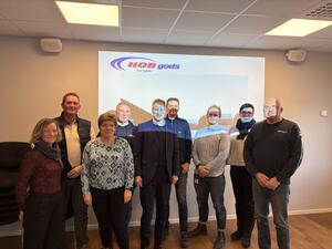 Samferdsel ministeren med flere  besøkte NLF - HOB gods