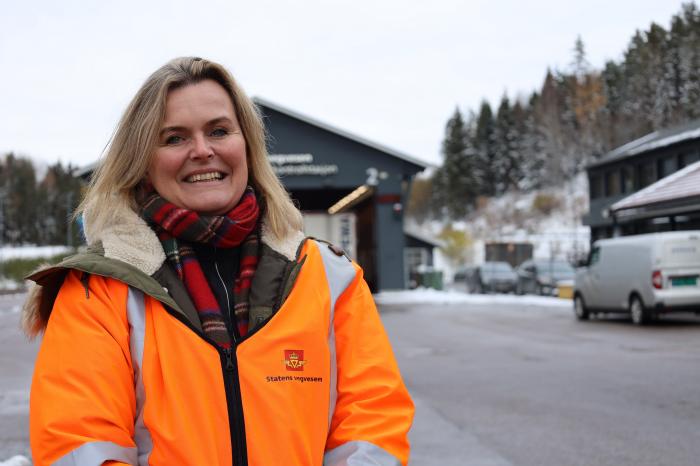 VIKTIG MARKERING: Statssekretær, Cecilie Knibe Kroglund (Ap), synes det var både nyttig å viktig å stille opp på Kjettingdagen. Foto: Elisabeth Nodland