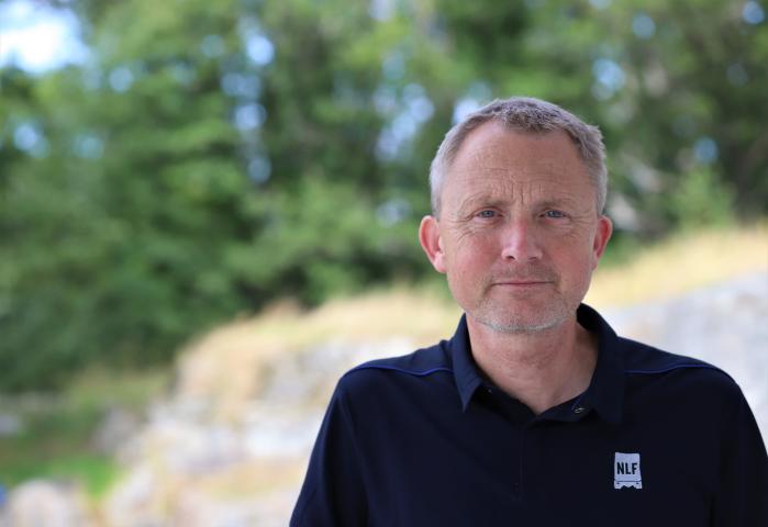 KLAR MELDING: Bedriftsrådgiver Jone Klingsheim i NLF understreker at små bedrifter ofte trenger støtte under Arbeidstilsynets kontroller, og at veiledning bør være mer samarbeidende enn kontrollpreget.