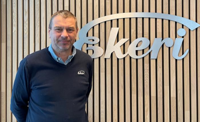 «GAMMEL» TRAVER: Ekeri har etablert seg som en ledende utstyrsleverandør til transportbransjen, og i tradisjon tro, blir de å finne på Transport og Logistikk messen i år. – Vårt tema i år blir det grønne skiftet, sier daglig leder i Ekeri, Trond Lundsten. Foto: Ekeri